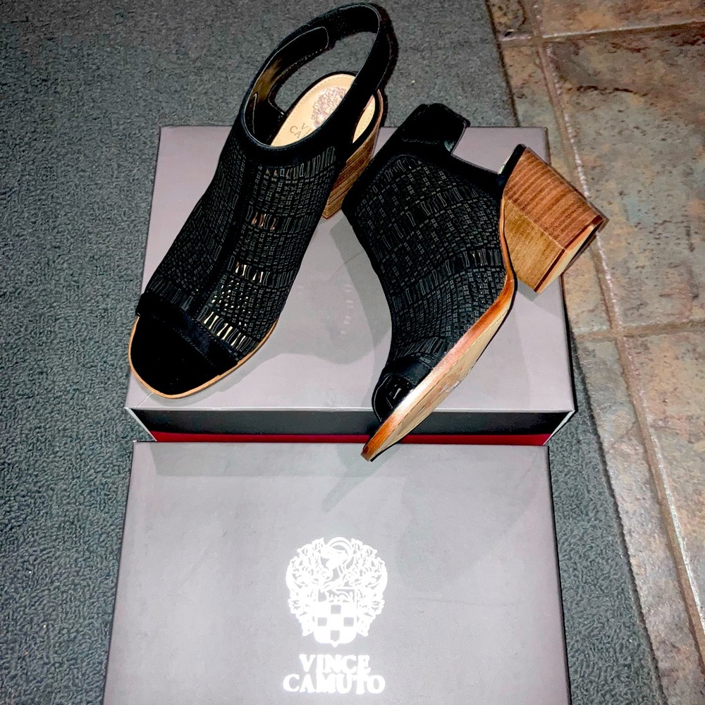 NEW🎁Vince C booties